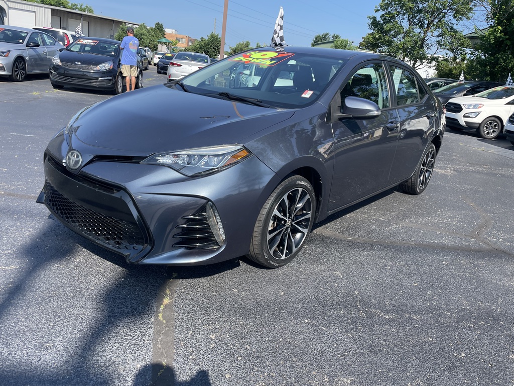 Vehicle image 1 of 9