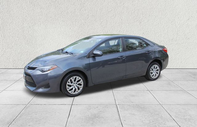 Vehicle image 1 of 28