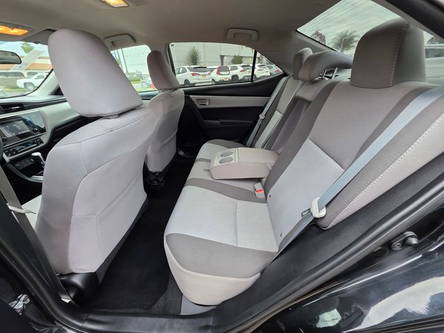 Vehicle image 17 of 39