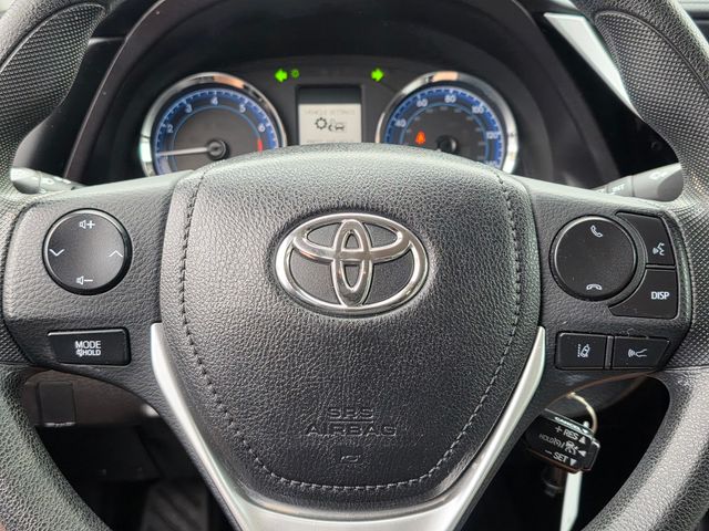 Vehicle image 25 of 39