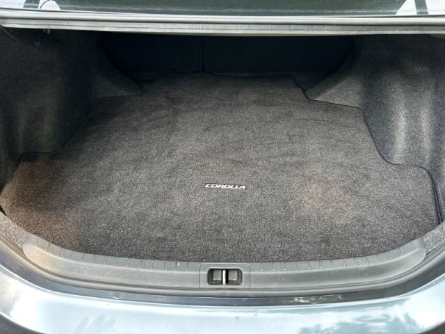 Vehicle image 16 of 47