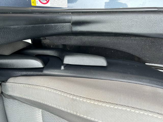 Vehicle image 31 of 47