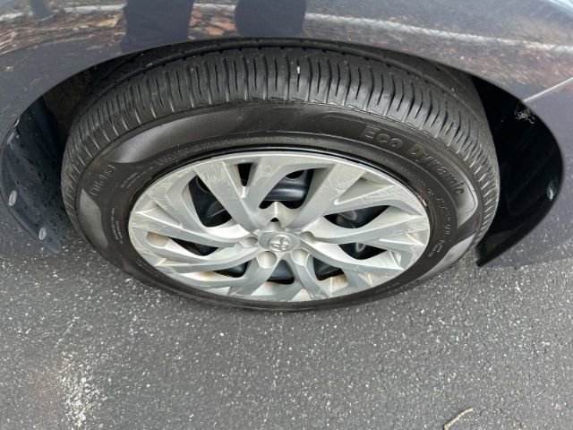 Vehicle image 12 of 47