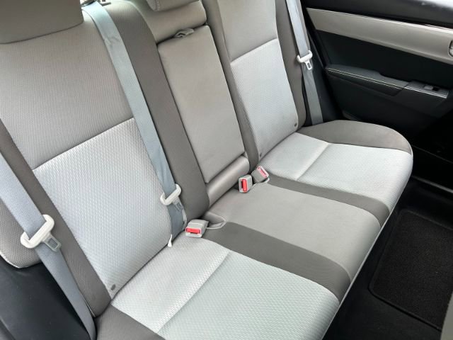 Vehicle image 21 of 47
