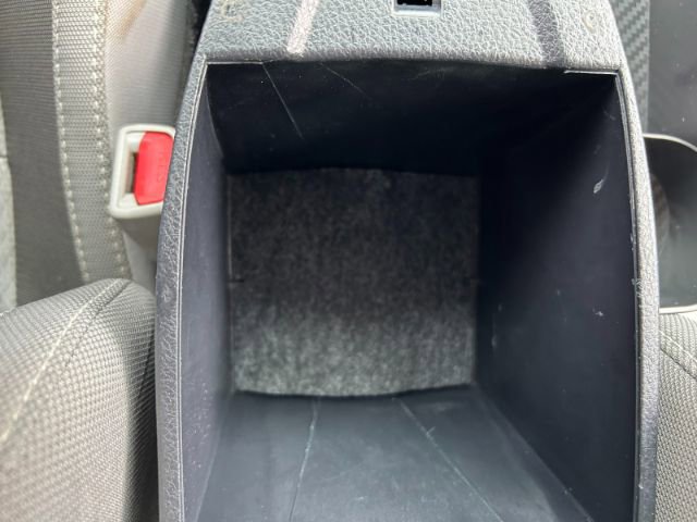 Vehicle image 42 of 47