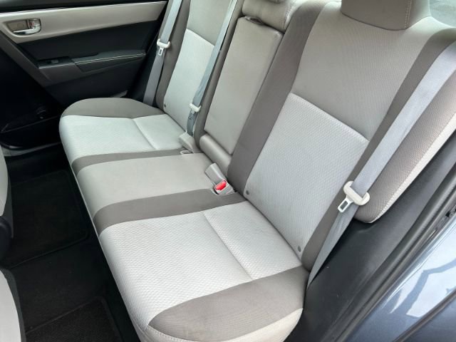 Vehicle image 23 of 47