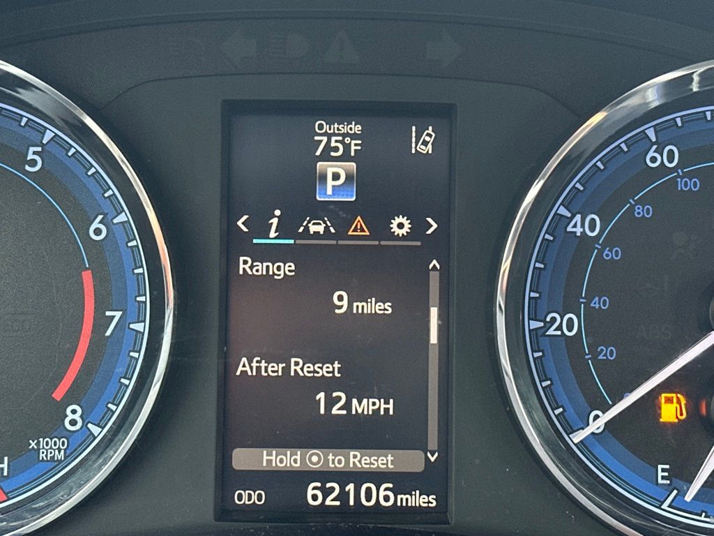 Vehicle image 19 of 20