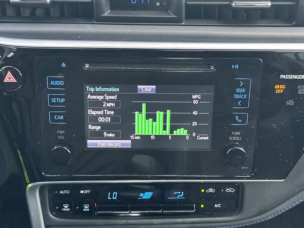 Vehicle image 12 of 20