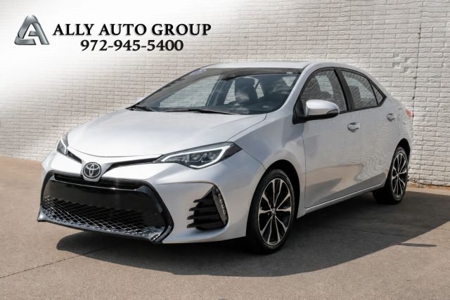 2017 Toyota Corolla SE Image 1 of 55