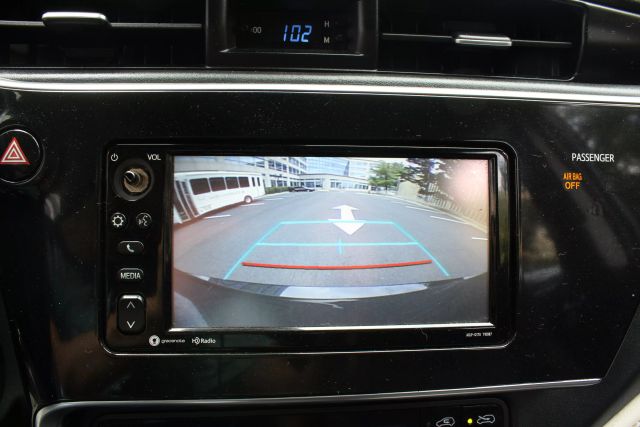 Vehicle image 41 of 43