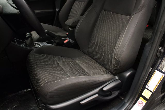 Vehicle image 15 of 43