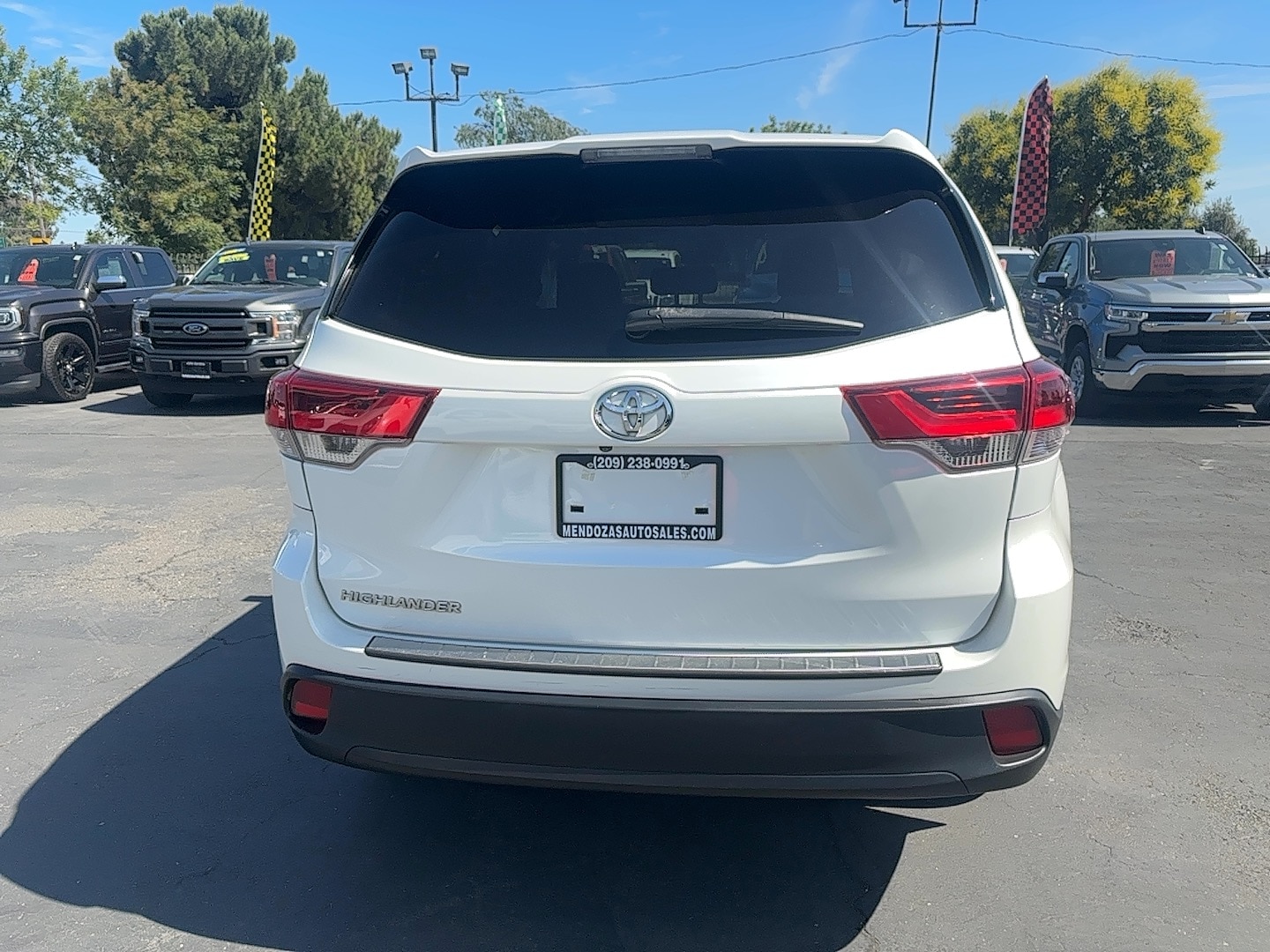Vehicle image 6 of 14