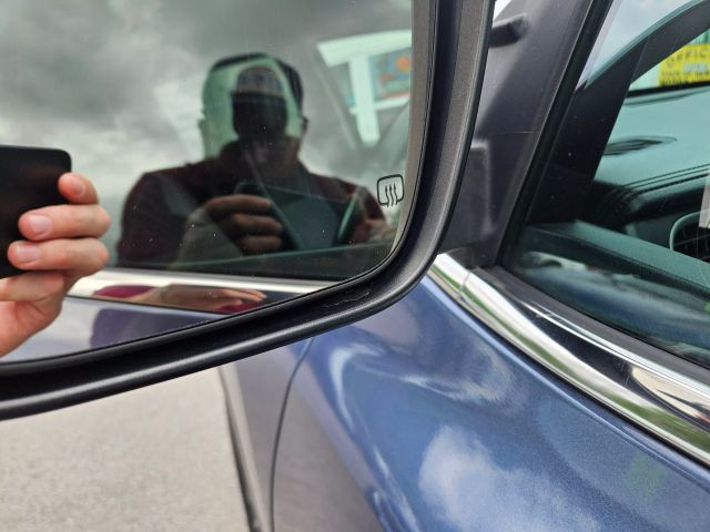 Vehicle image 64 of 67