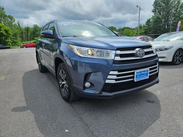 Vehicle image 8 of 67