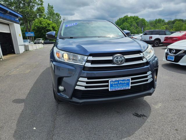 Vehicle image 6 of 67