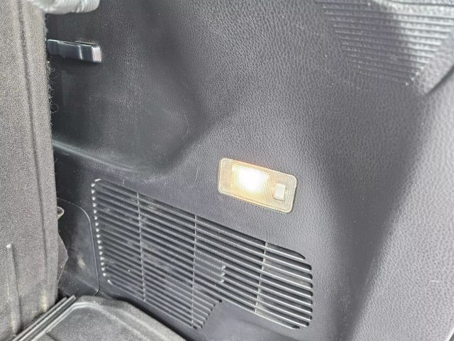 Vehicle image 52 of 67
