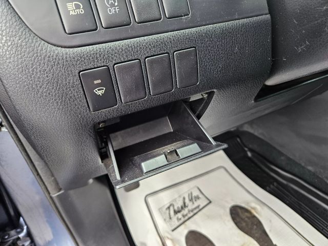 Vehicle image 55 of 67