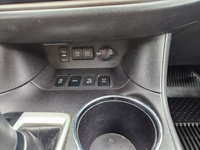 Vehicle image 48 of 67