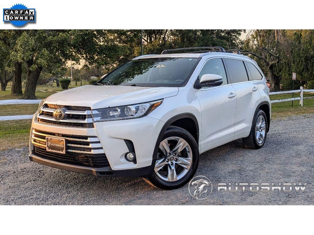 Vehicle image 1 of 28