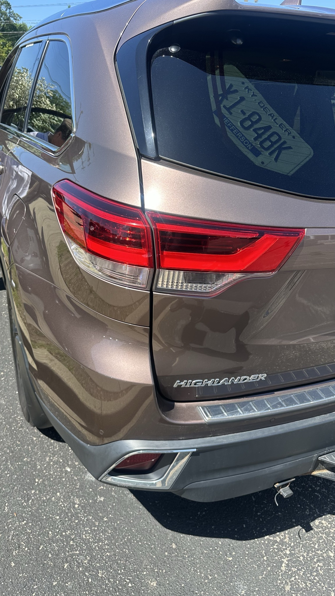 Vehicle image 11 of 33