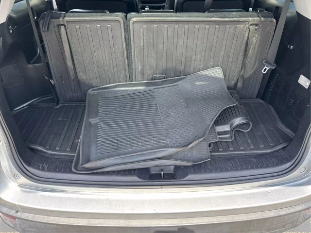 Vehicle image 12 of 40