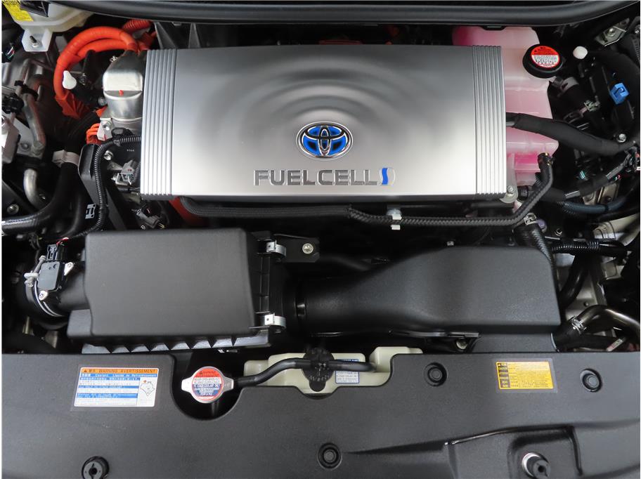 Vehicle image 27 of 28