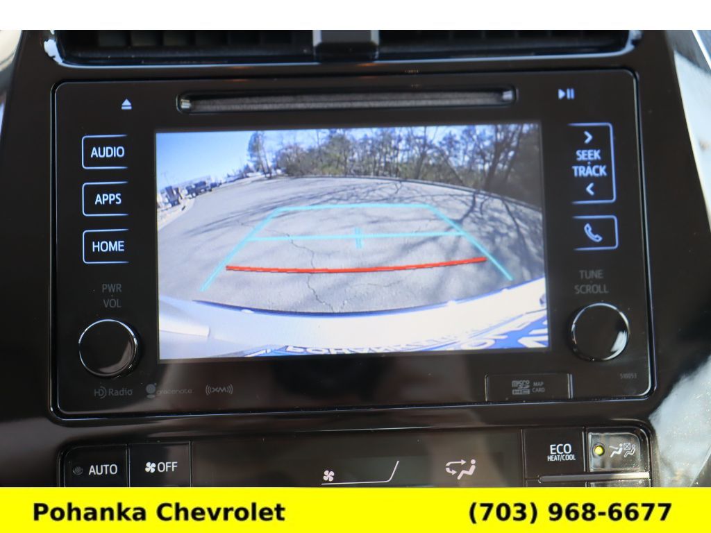Vehicle image 11 of 32