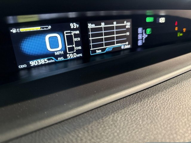 Vehicle image 19 of 25