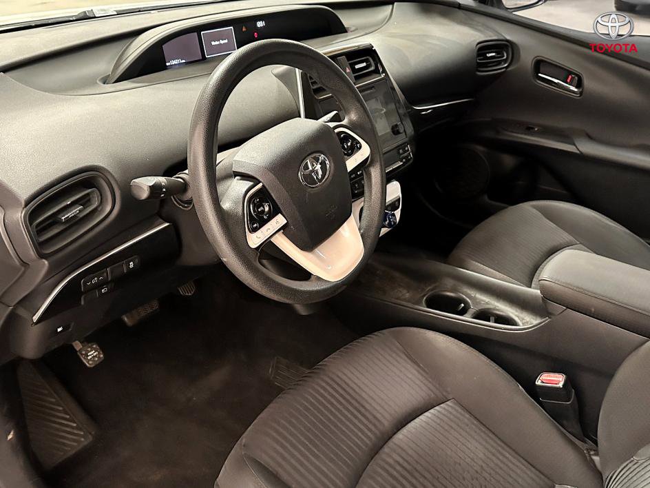 Vehicle image 7 of 22