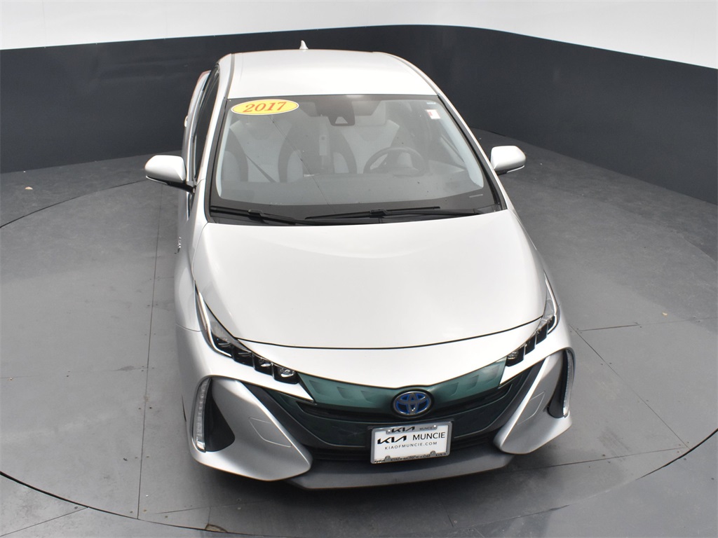 Vehicle image 6 of 50
