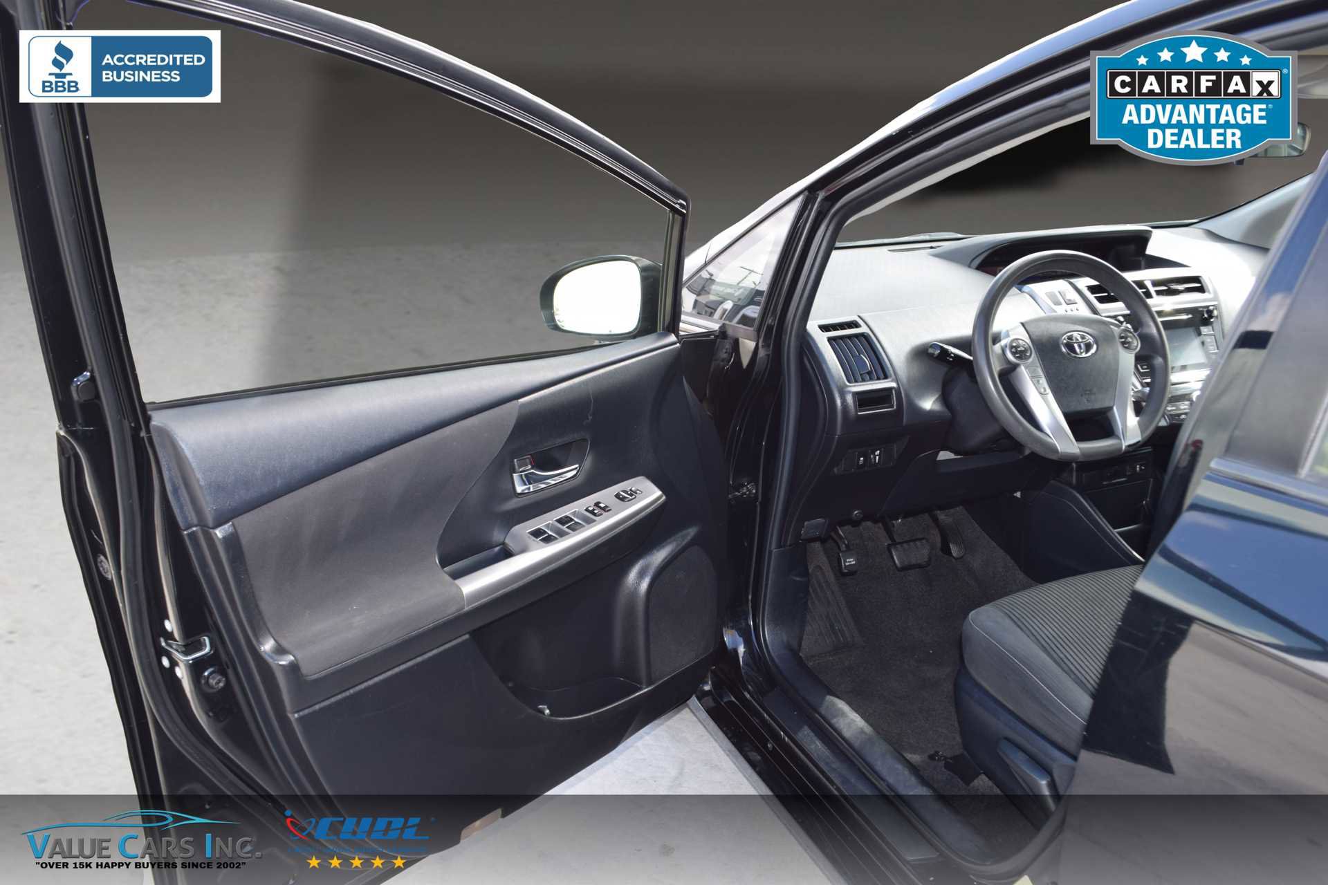 Vehicle image 10 of 22