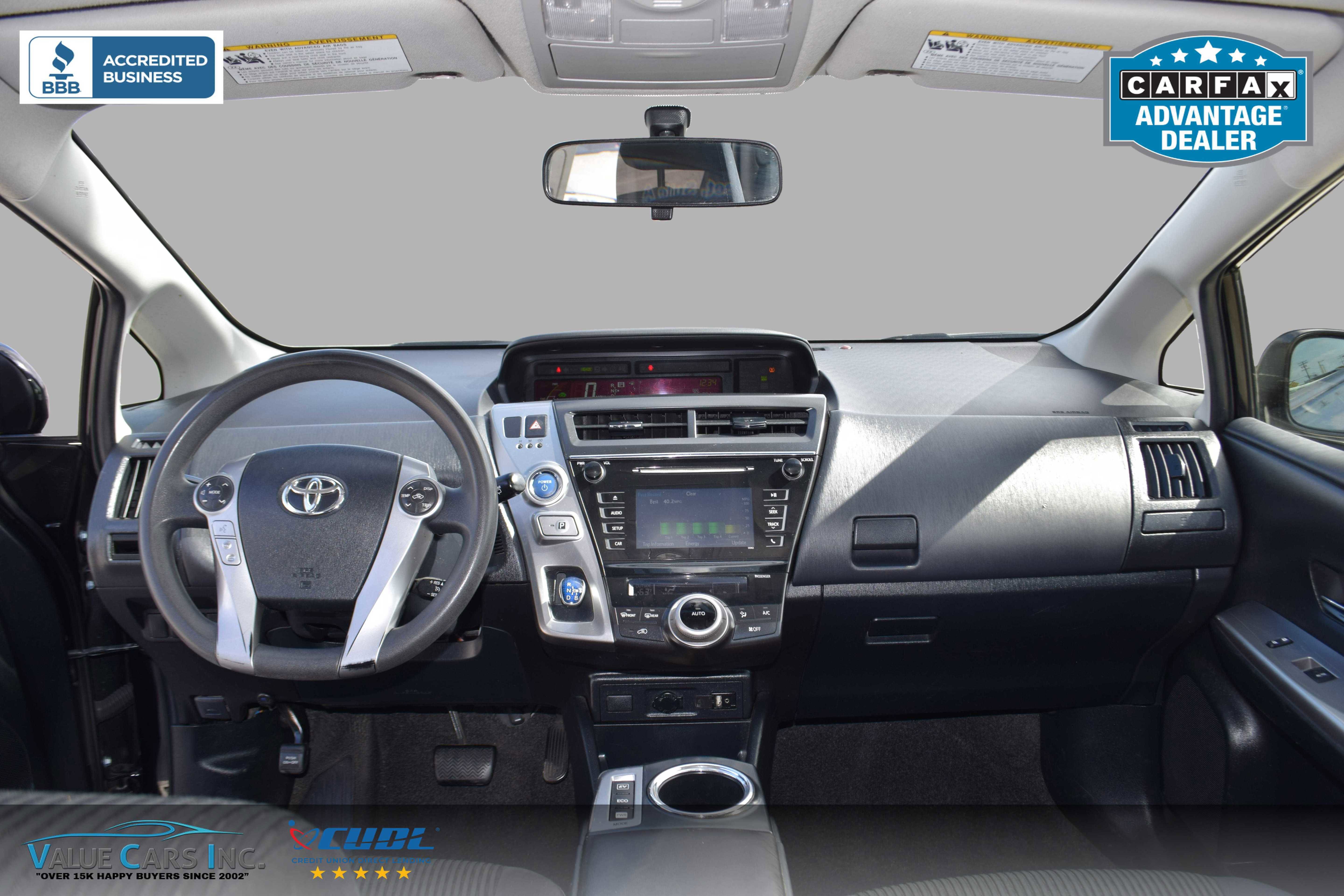 Vehicle image 17 of 22