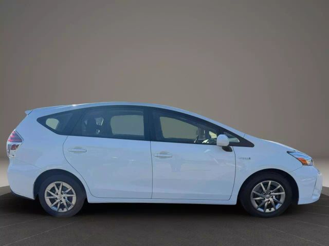 Vehicle image 4 of 34