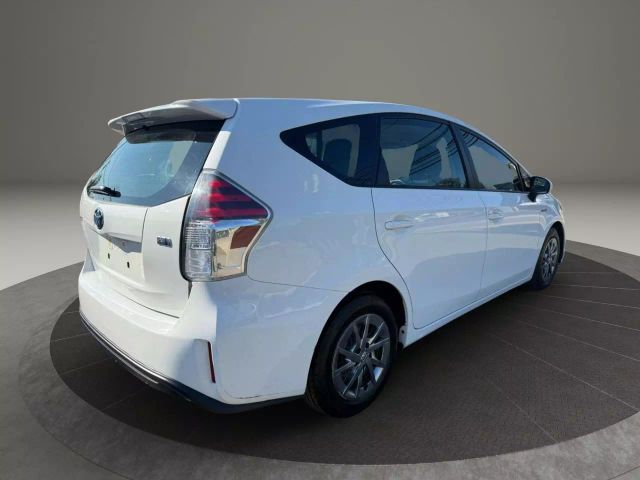 Vehicle image 5 of 34