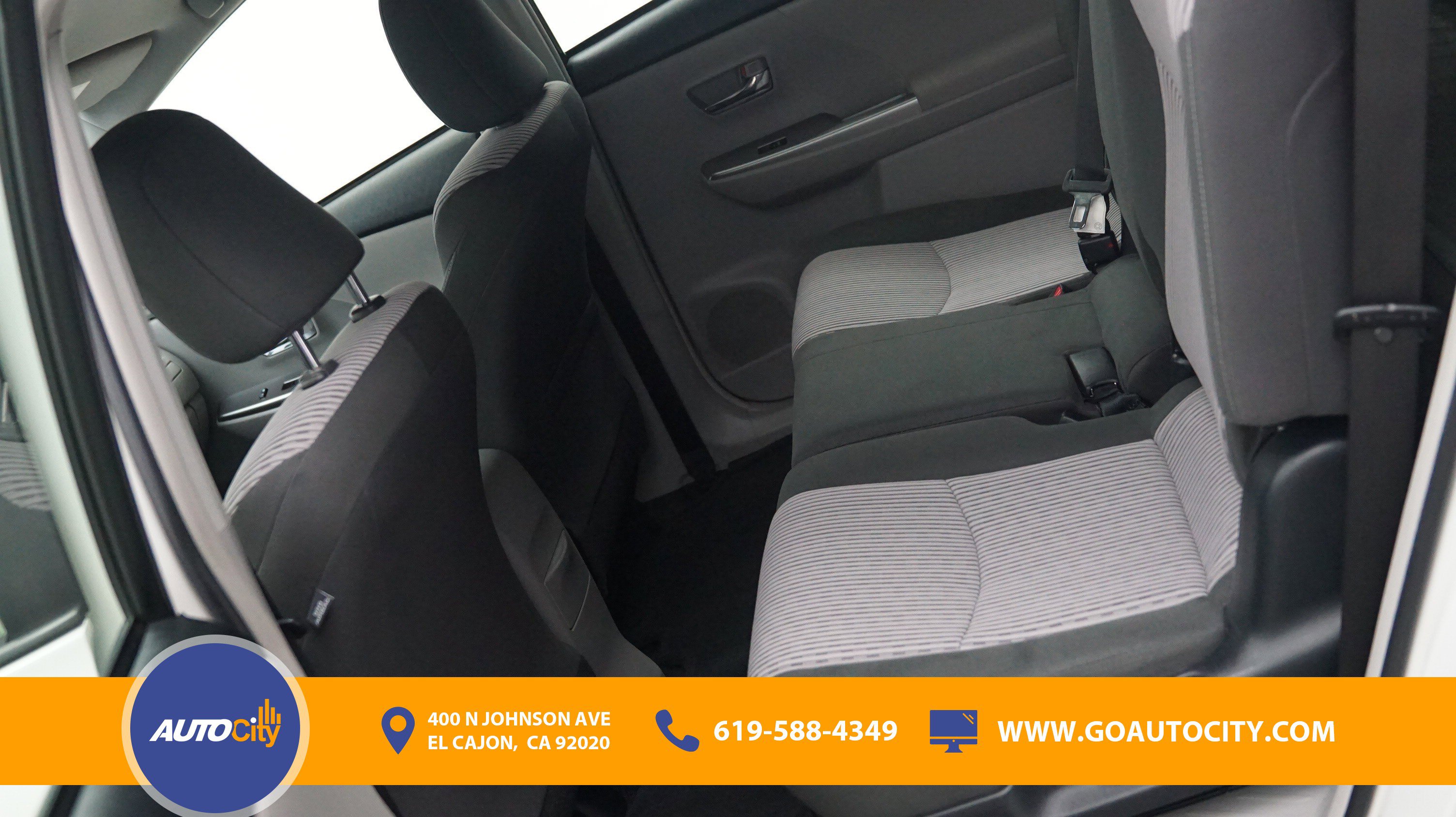 Vehicle image 14 of 23