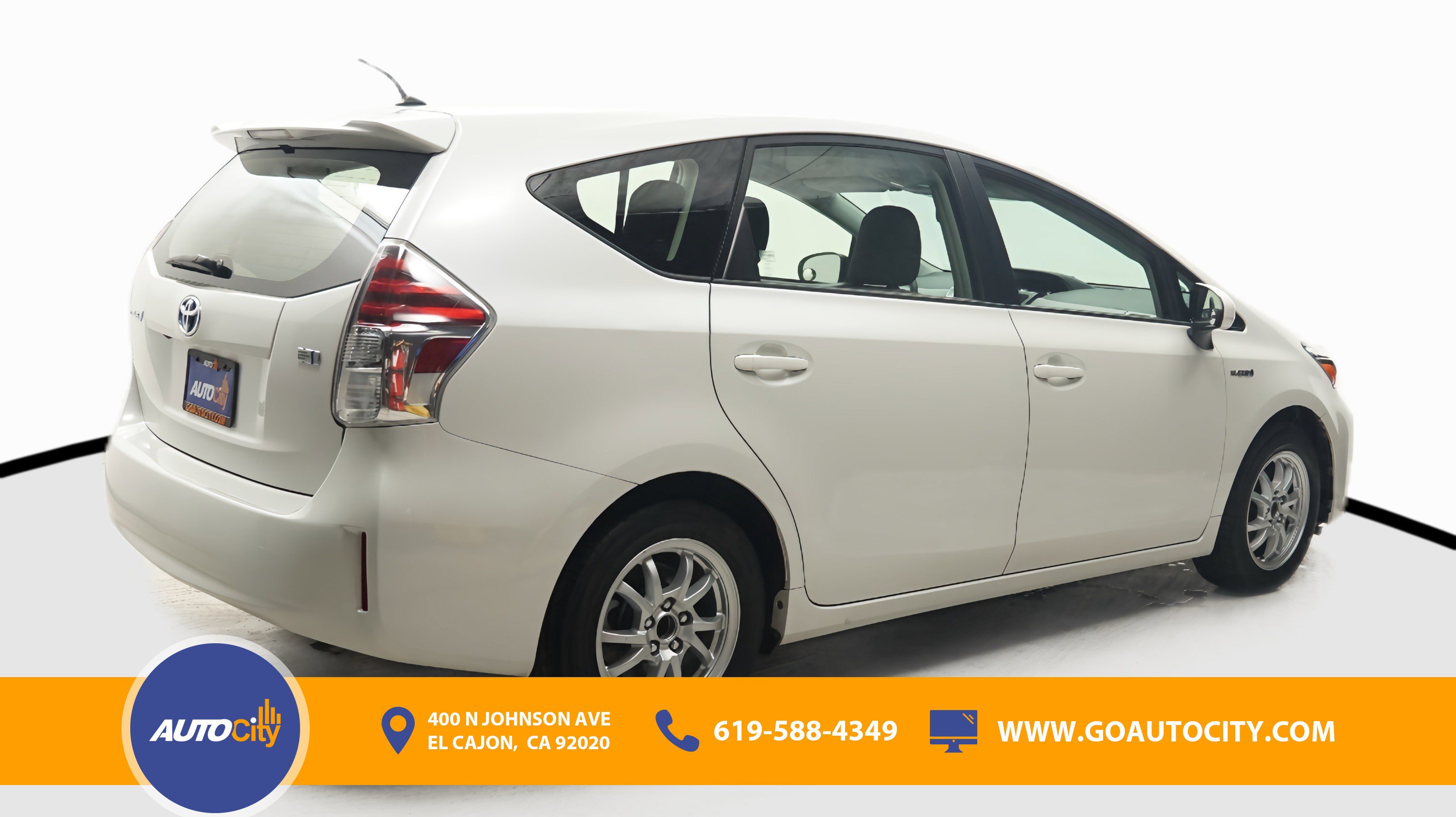 Vehicle image 4 of 23