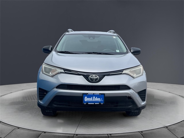 Vehicle image 2 of 15
