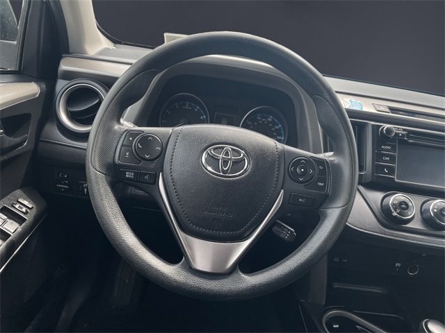 Vehicle image 15 of 15