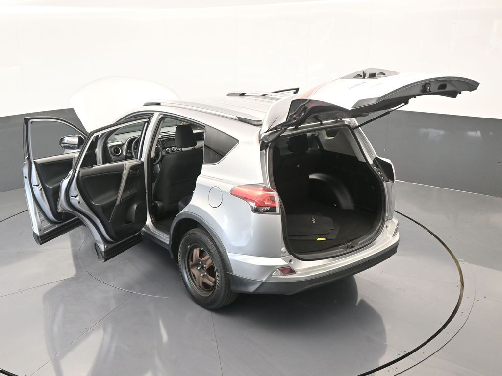 Vehicle image 30 of 61