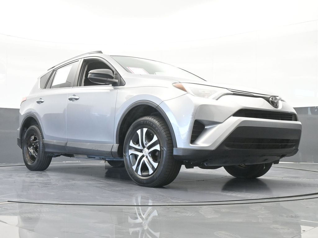 Vehicle image 26 of 61