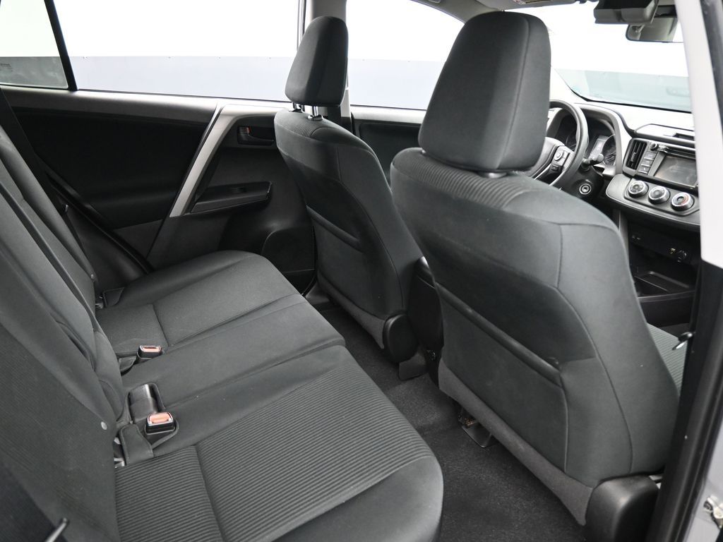 Vehicle image 55 of 61