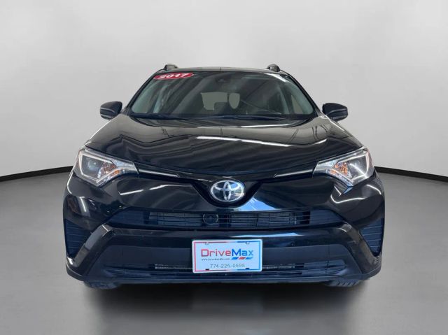 Vehicle image 4 of 43