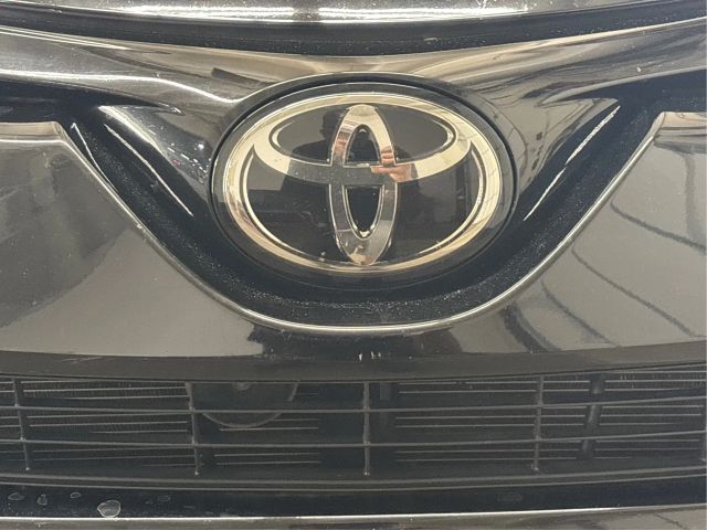 Vehicle image 39 of 43