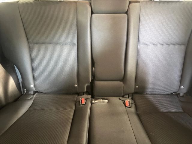Vehicle image 18 of 43