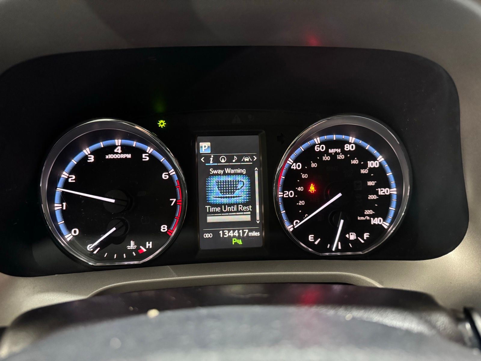 Vehicle image 19 of 28