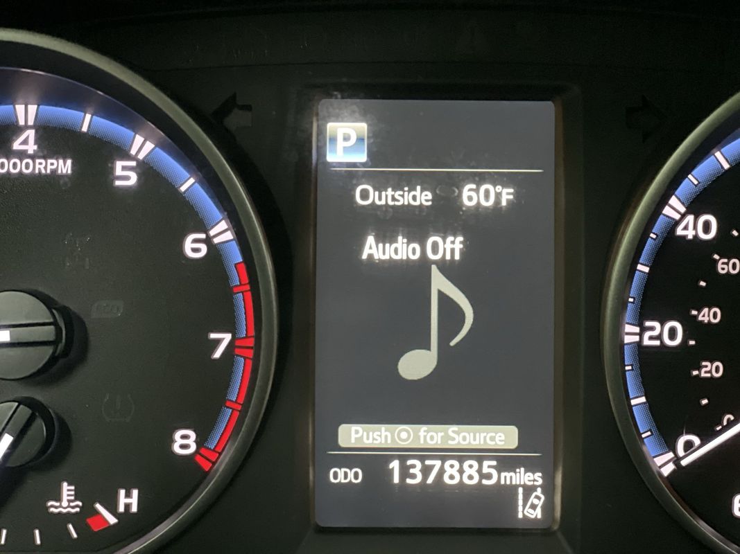 Vehicle image 19 of 30