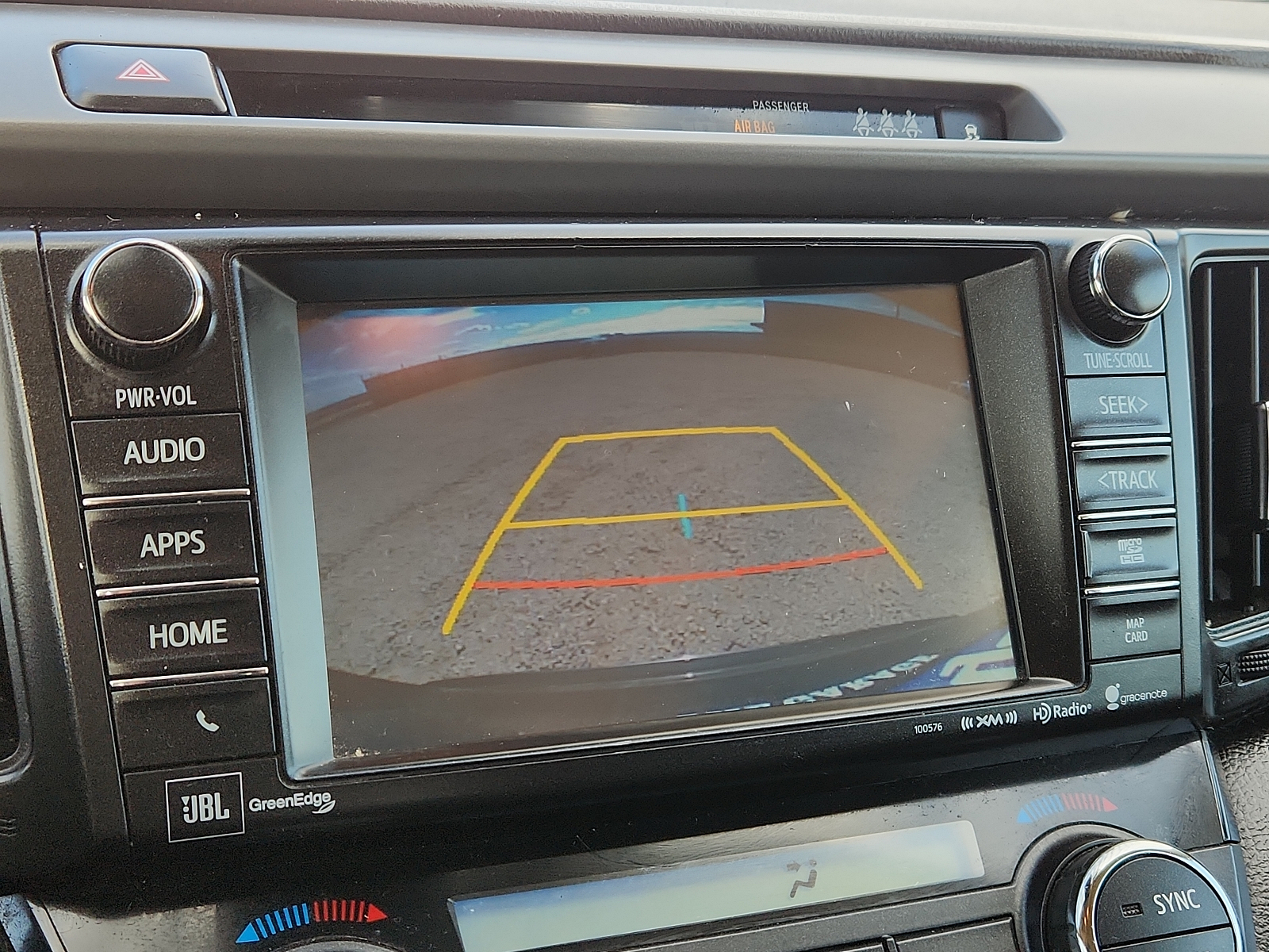Vehicle image 14 of 20