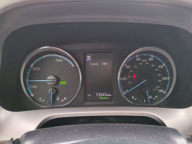 Vehicle image 11 of 24