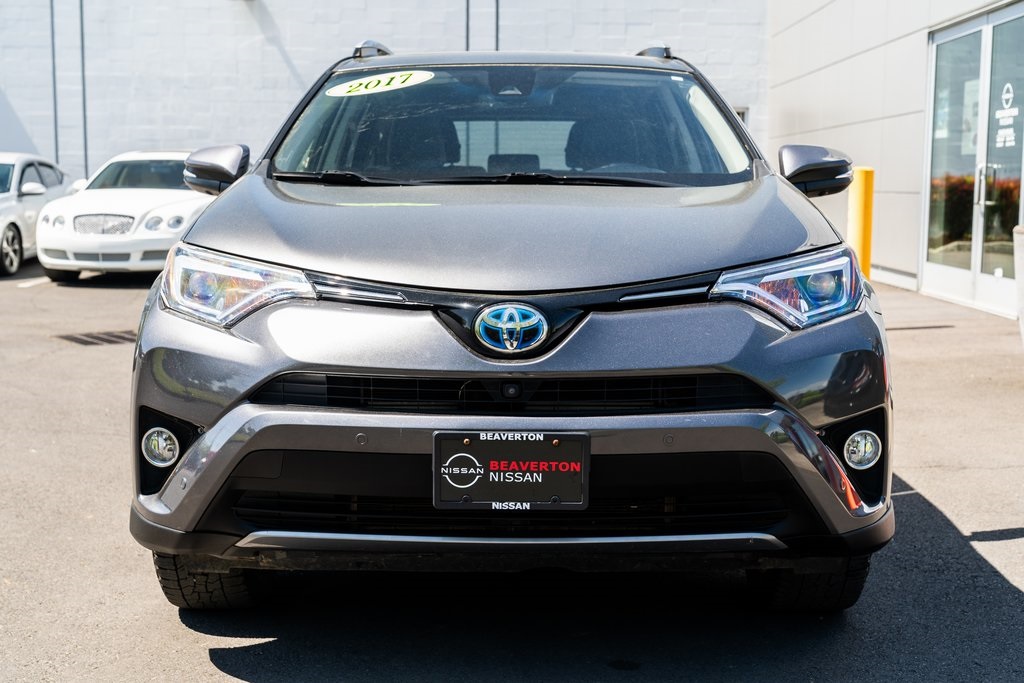 Vehicle image 3 of 25