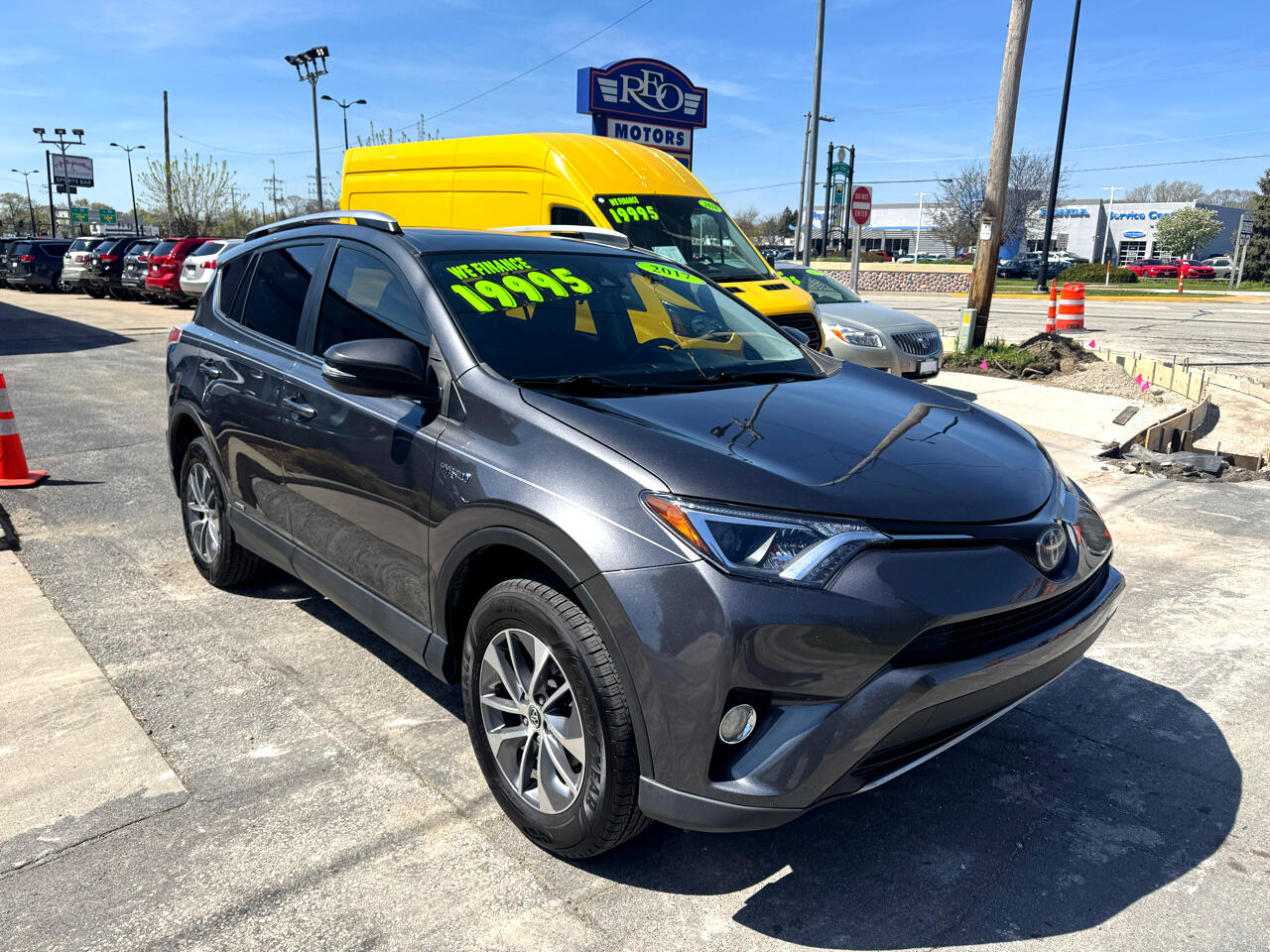 Vehicle image 3 of 15